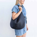 Piper Black Leather Handbag Black | Shoulder wear large | Spixal